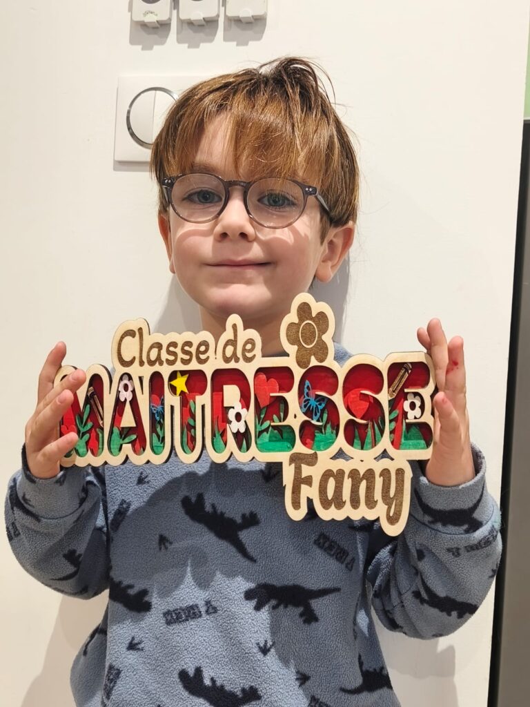kit créatif en bois à peindre enfant personnalisé