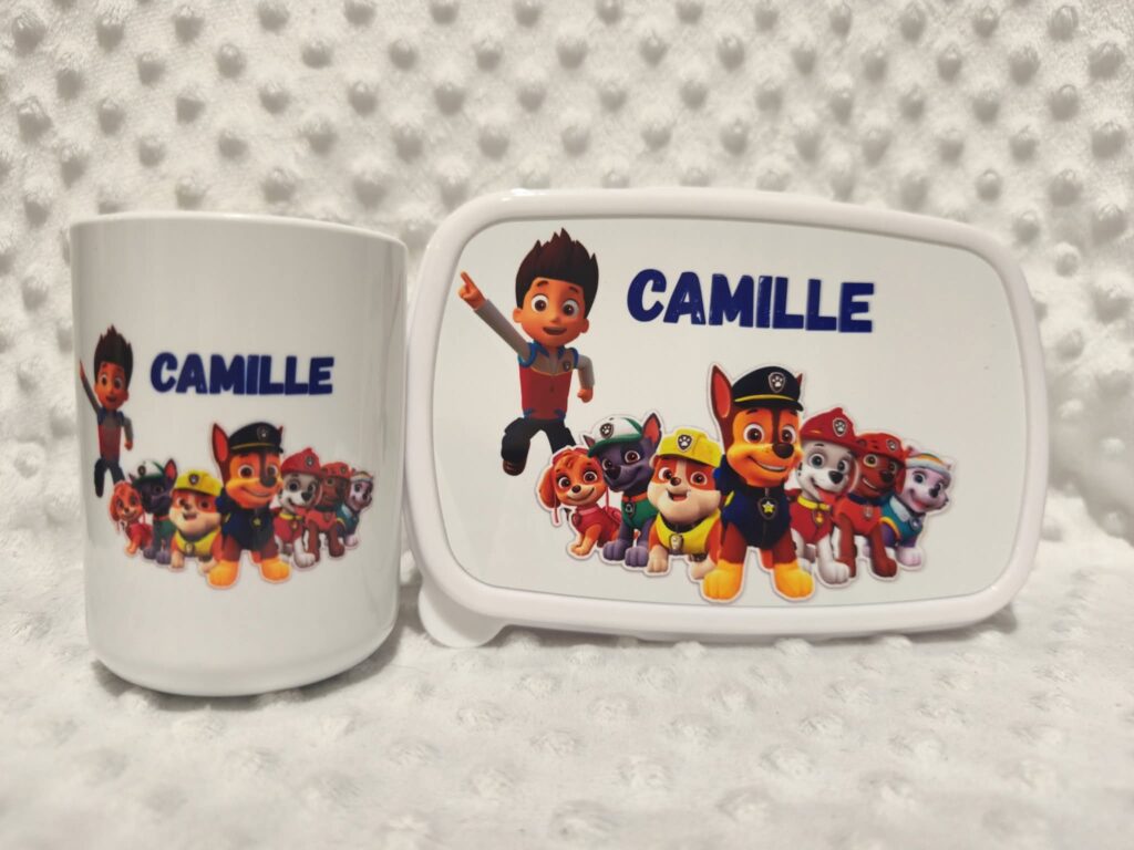 boîte à goûter et gobelet personnalisés enfant avec prénom